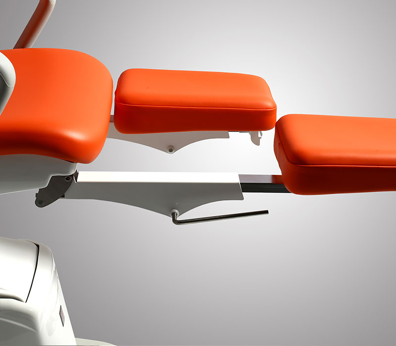podiatry-chair-PLEION-S-sistema-extra-slide