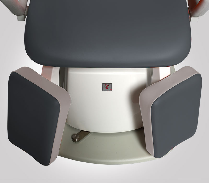 https://www.smdmed.com/wp-content/uploads/2021/12/podiatry-chair-PLEION-X-gambiere-divaricabili.jpg